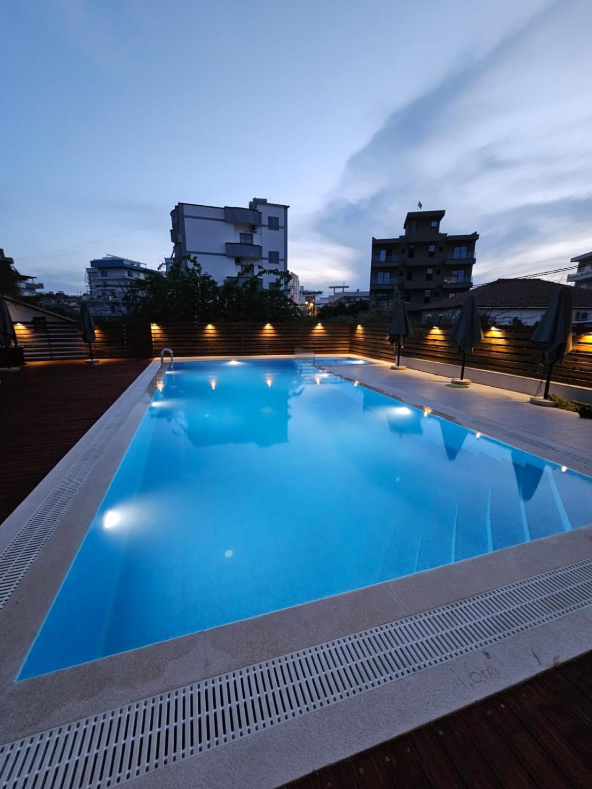 Hotel Ujvara Ksamil Buitenkant foto